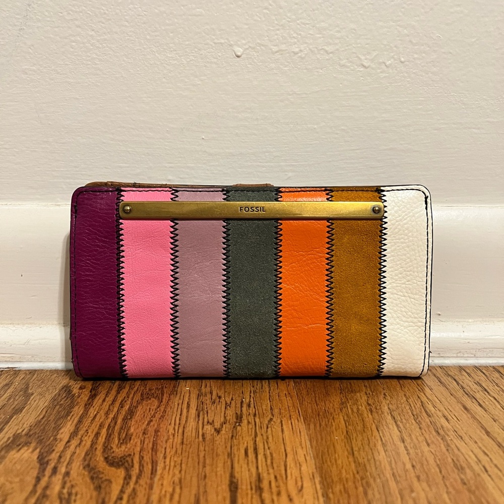 Fossil wallet